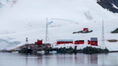 Why More Geeks Are Traveling to Antarctica in 2026